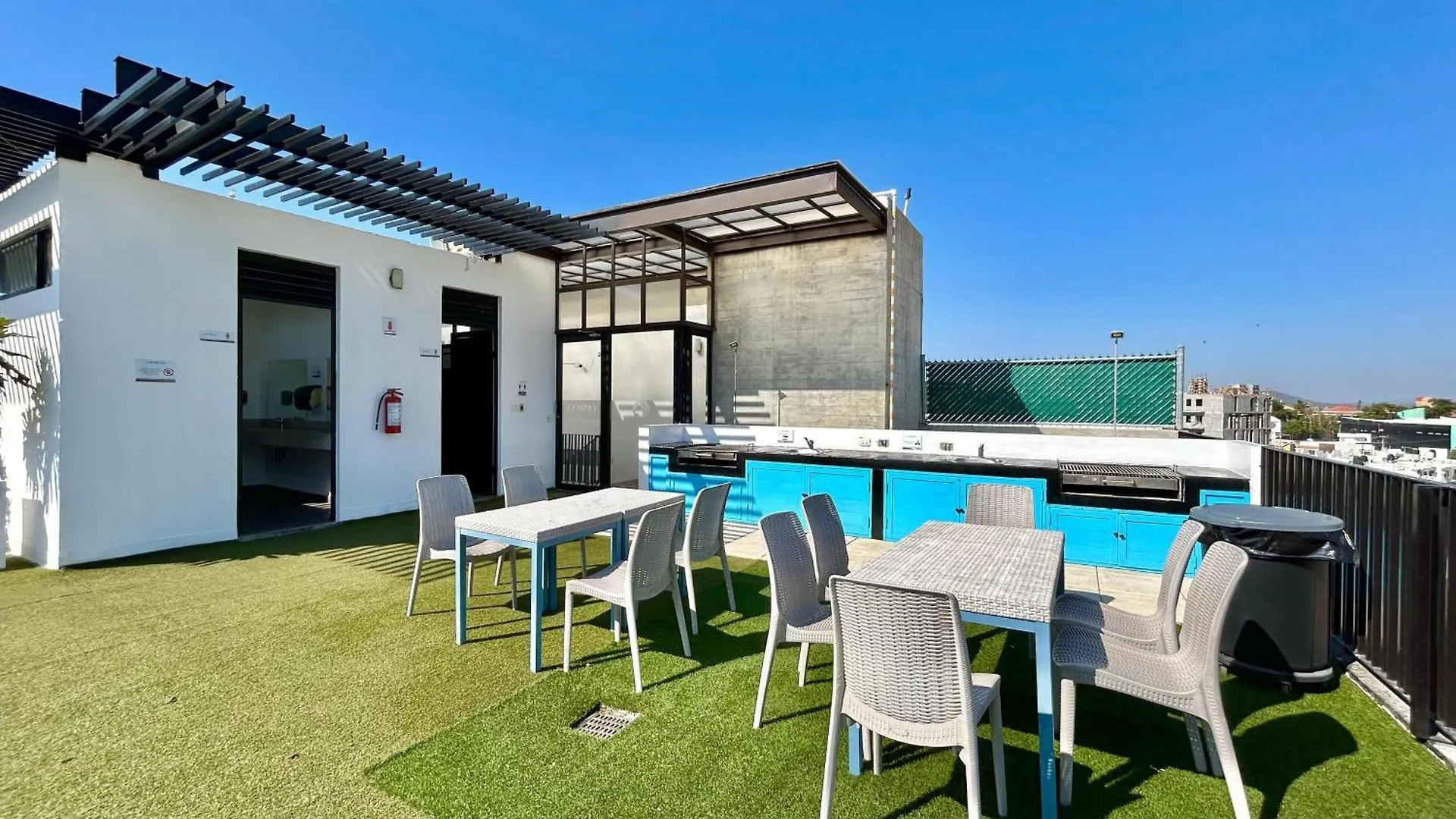 Apartamento condesa 12 sublime depa a 100 pasos de la playa Mazatlán México